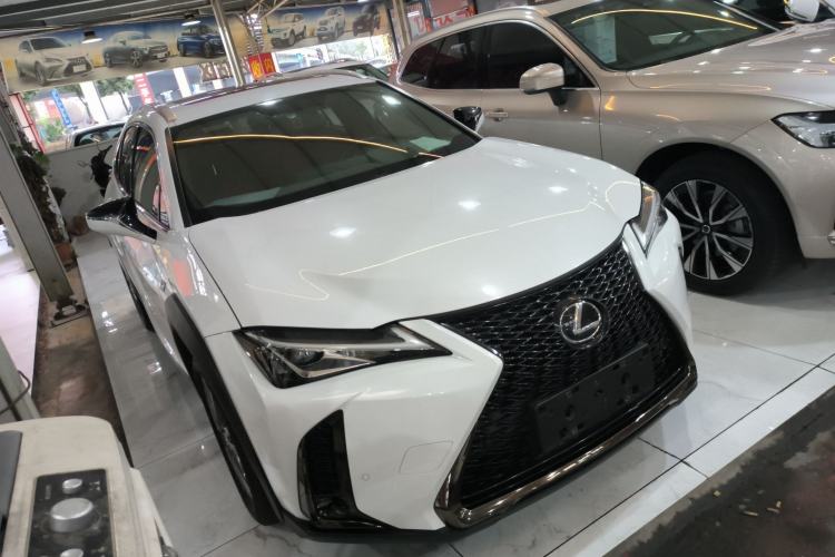 Used Lexus UX 2019 200 F SPORT Version Exterior 1