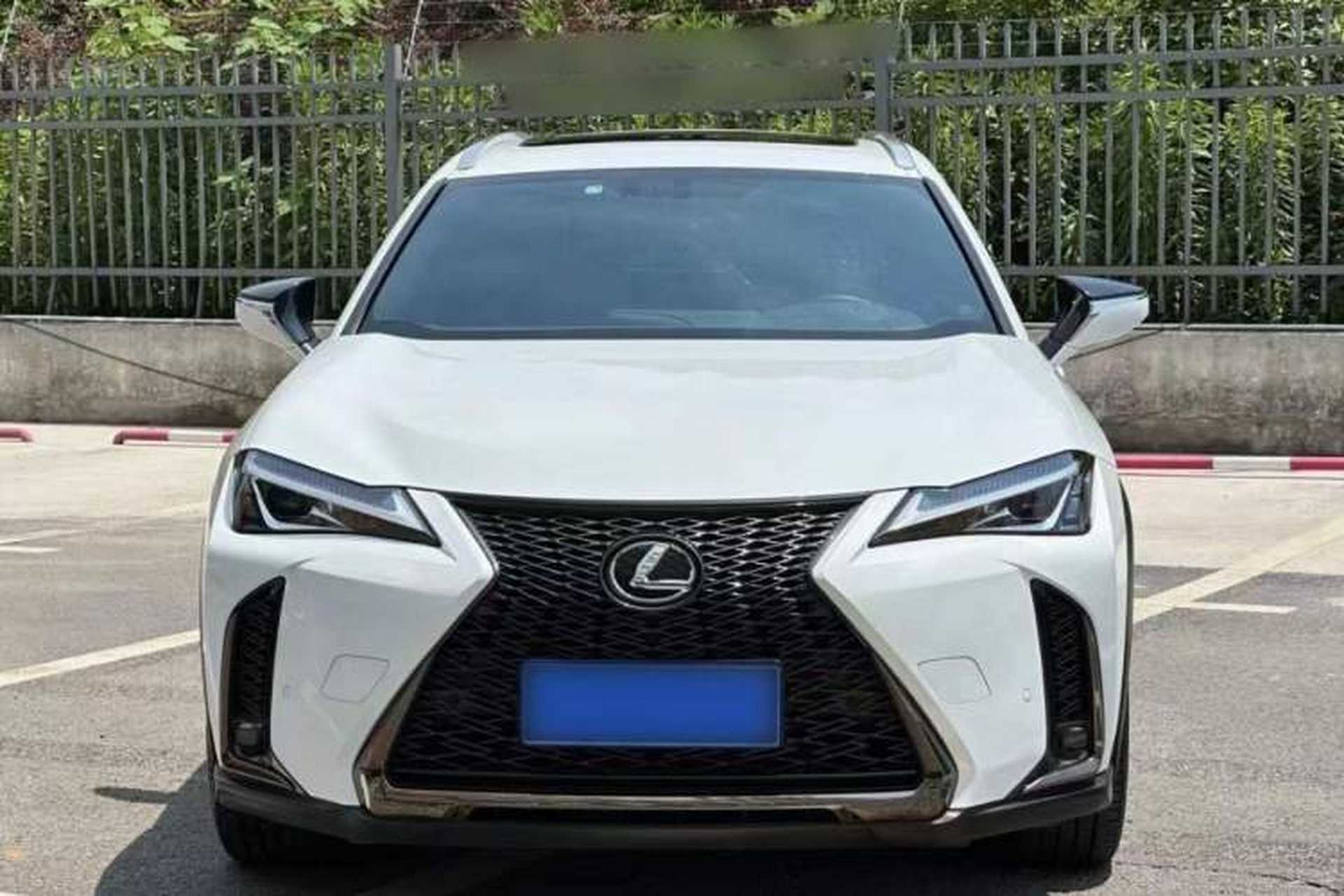 Used Lexus UX 2019 200 F SPORT Version Exterior 2