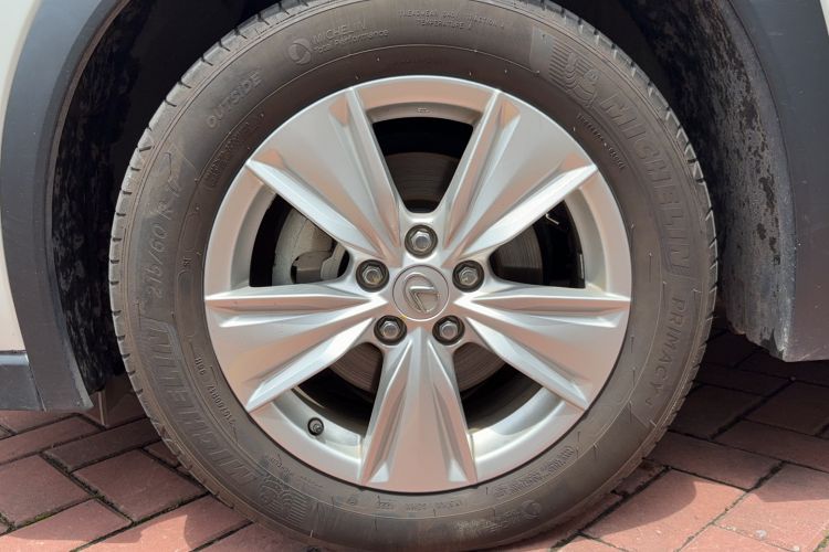 Used Lexus UX 2019 260h Explore-Cool Edition China V Standard Exterior 7