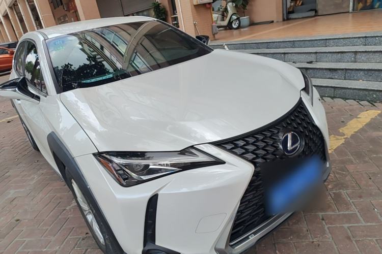 Used Lexus UX 2019 260h Explore-Cool Edition China V Standard Front Right 45 Deg