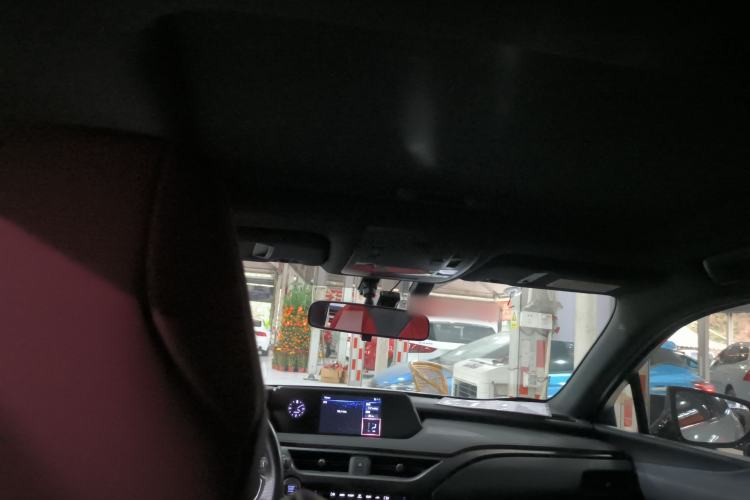 Used Lexus UX 2019 200 F SPORT Version Headliner