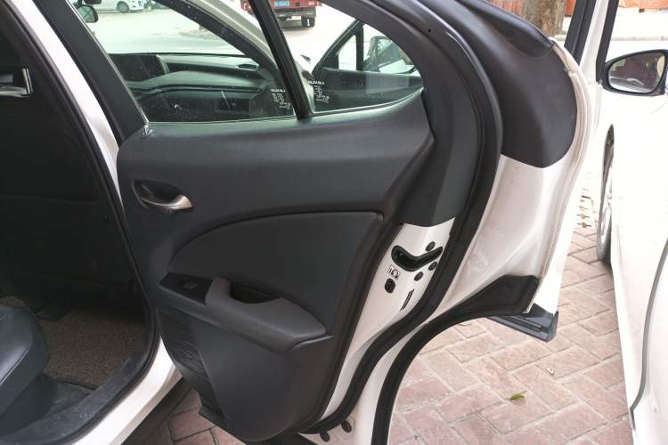 Used Lexus UX 2019 260h Explore-Cool Edition China V Standard Interior 6