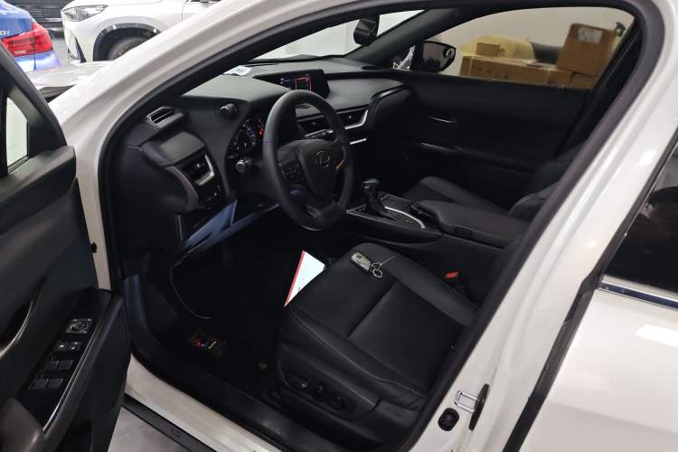 Used Lexus UX 2019 260h Explore-Cool Edition China VI Standard Left Front Seat