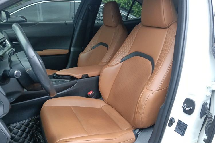Used Lexus UX 2019 260h Explore-Cool Edition China VI Standard Left Front Seat