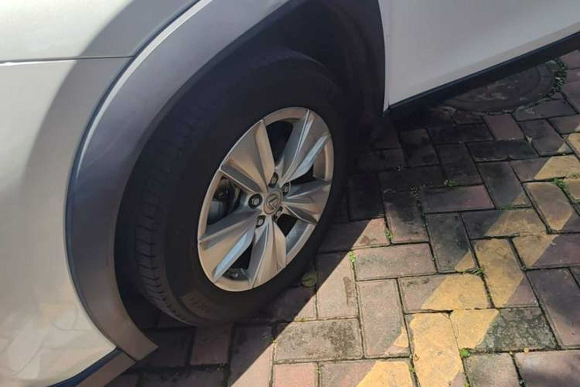 Used Lexus UX 2019 260h Explore-Cool Edition China VI Standard Left Front Wheel Hub