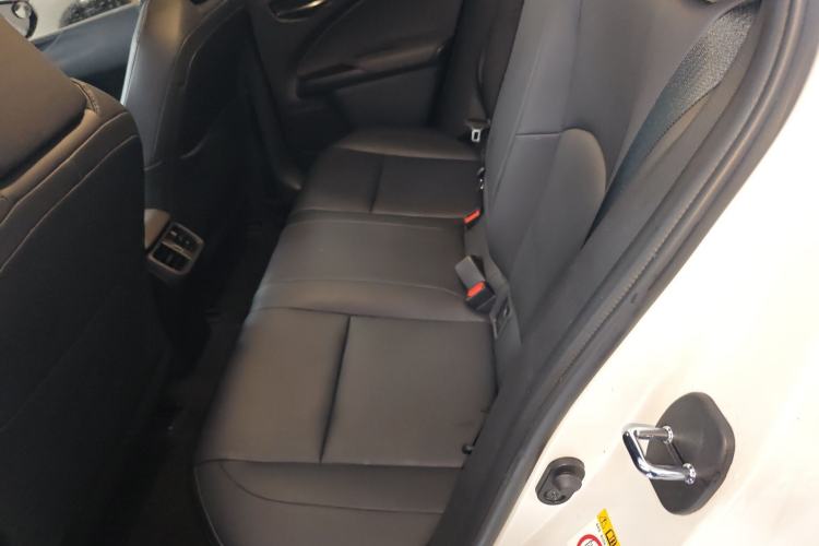 Used Lexus UX 2019 260h Explore-Cool Edition China VI Standard Left Rear Seat