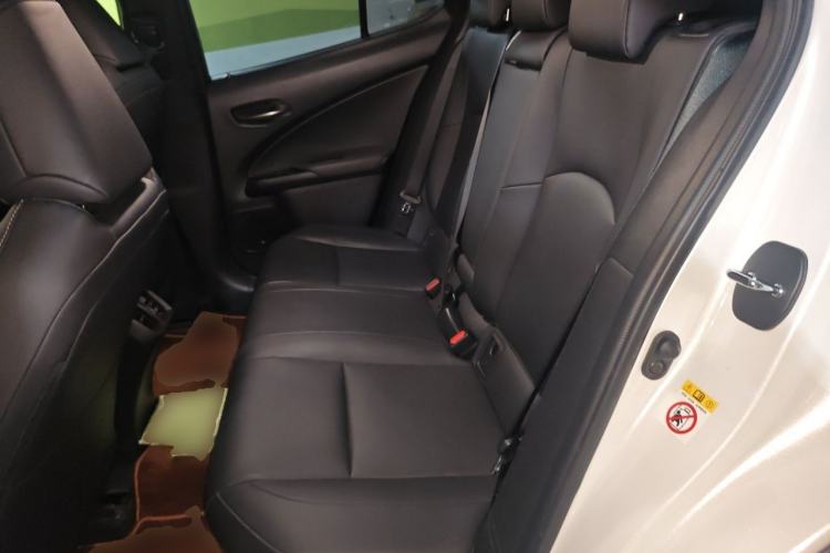 Used Lexus UX 2019 260h Explore-Edition China V Standard Left Rear Seat