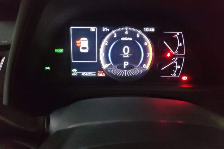 Used Lexus UX 2019 260h Explore-Edition China V Standard Odometer Close Up