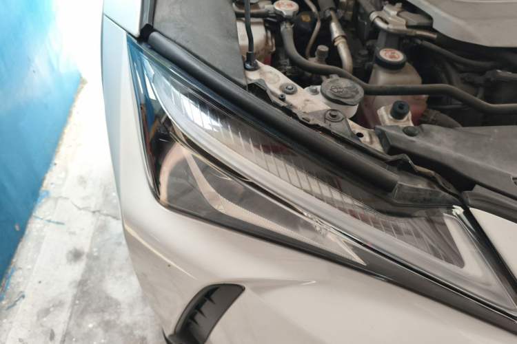 Used Lexus UX 2019 260h Explore-Cool Edition China VI Standard Right Front Headlight