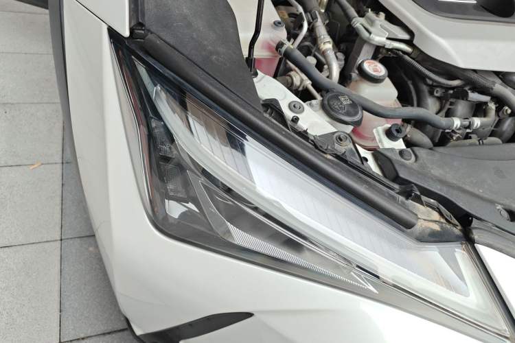 Used Lexus UX 2019 260h Explore-Cool Edition China V Standard Right Front Headlight