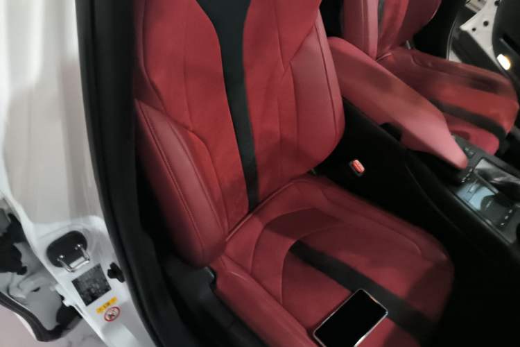Used Lexus UX 2019 200 F SPORT Version Right Front Seat