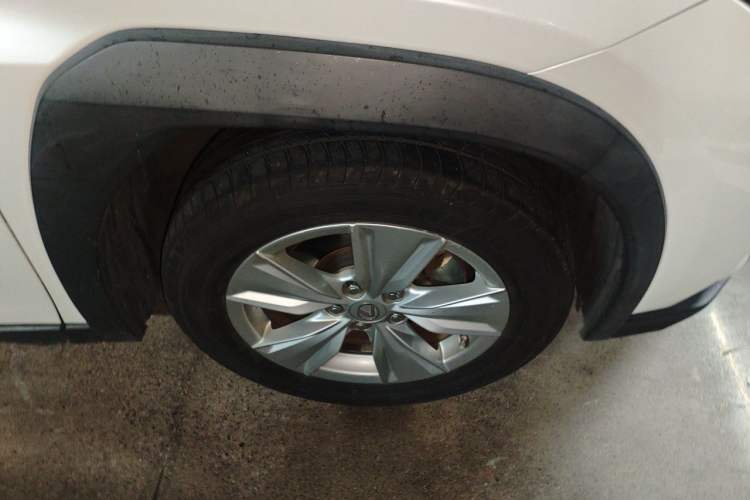 Used Lexus UX 2019 260h Explore-Cool Edition China VI Standard Right Front Wheel Hub