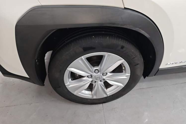 Used Lexus UX 2019 260h Explore-Cool Edition China VI Standard Right Rear Wheel Hub