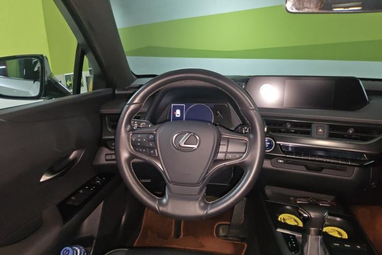 Used Lexus UX 2019 260h Explore-Edition China V Standard Steering Wheel