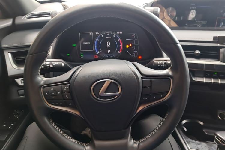 Used Lexus UX 2019 260h Explore-Cool Edition China V Standard Steering Wheel