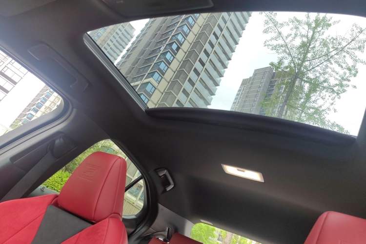 Used Lexus UX 2020 260h F SPORT Version Headliner