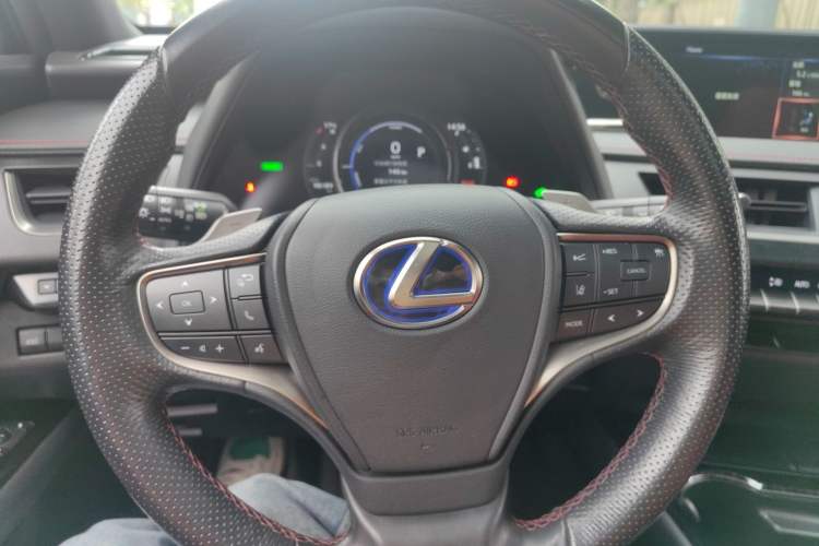 Used Lexus UX 2020 260h F SPORT Version Steering Wheel