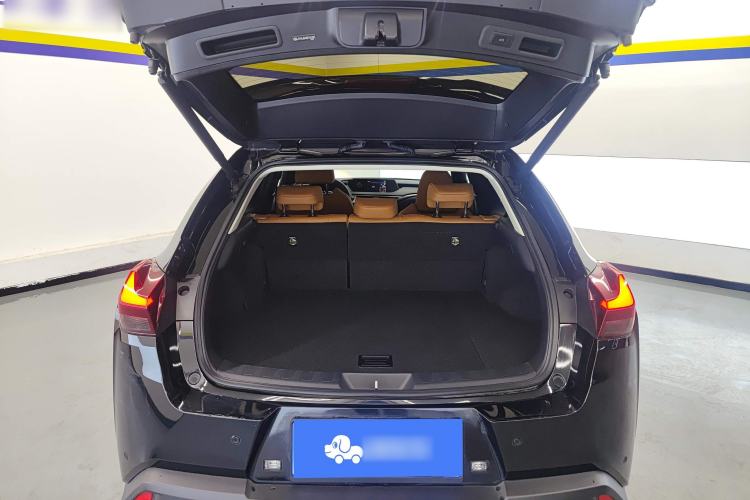 Used Lexus UX 2020 260h Explore & Adventure Edition Trunk