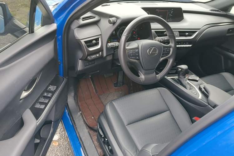 Used Lexus UX 2020 260h Explore & Adventure Edition Driver Seat