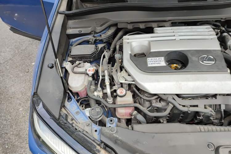 Used Lexus UX 2020 260h Explore & Adventure Edition Engine Bay Right