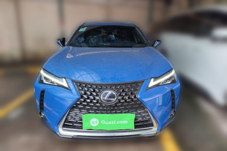 Used Lexus UX 2020 260h Explore & Adventure Edition Front
