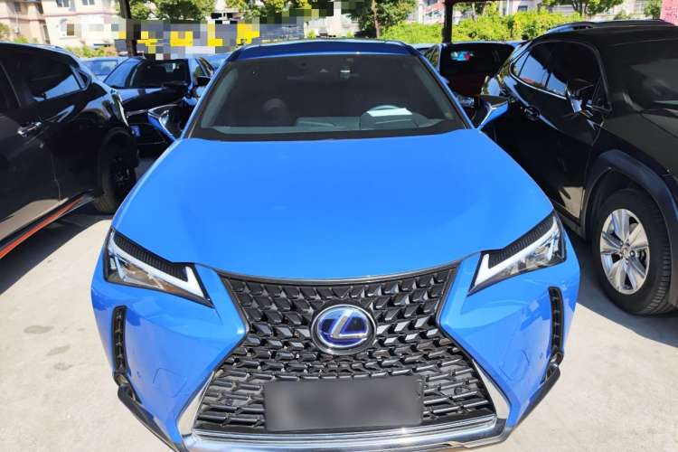 Used Lexus UX 2020 260h Explore & Adventure Edition Front