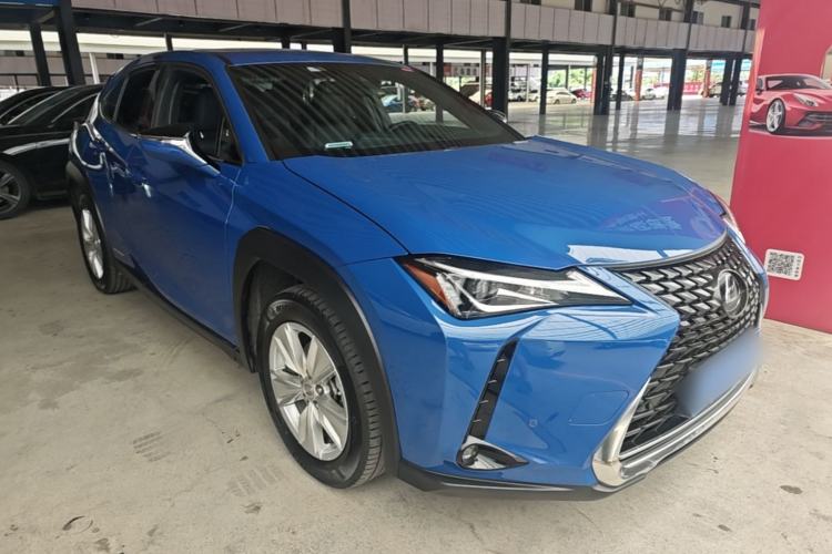 Used Lexus UX 2020 260h Explore & Adventure Edition Front Right 45 Deg