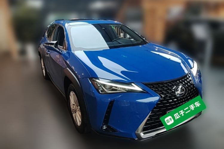 Used Lexus UX 2020 260h Explore & Adventure Edition Front Right 45 Deg