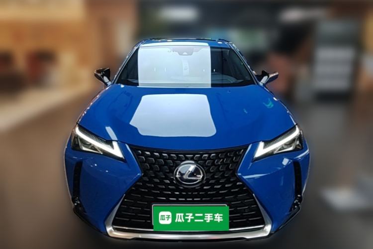 Used Lexus UX 2020 260h Explore & Adventure Edition Front