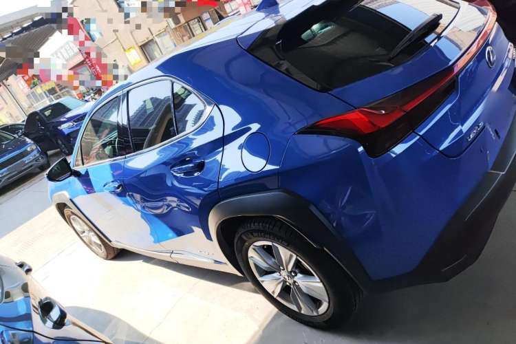 Used Lexus UX 2020 260h Explore & Adventure Edition Left Side