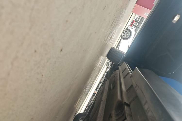 Used Lexus UX 2020 260h Explore & Adventure Edition Left Side Sill