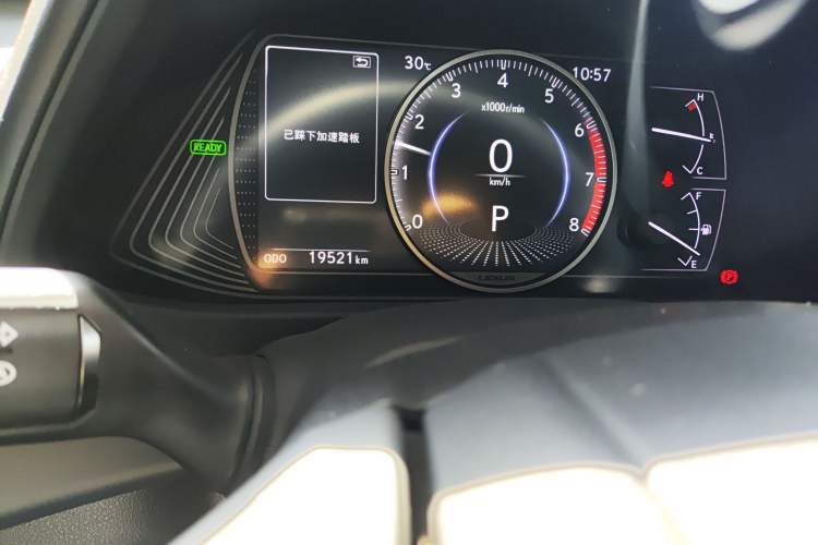 Used Lexus UX 2020 260h Explore & Adventure Edition Odometer Close Up