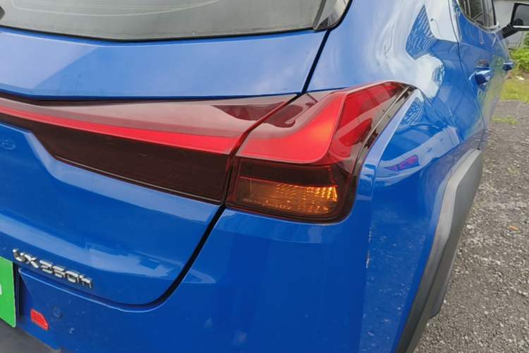 Used Lexus UX 2020 260h Explore & Adventure Edition Right Rear Taillight