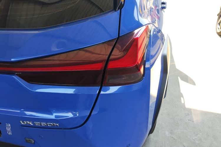 Used Lexus UX 2020 260h Explore & Adventure Edition Right Rear Taillight