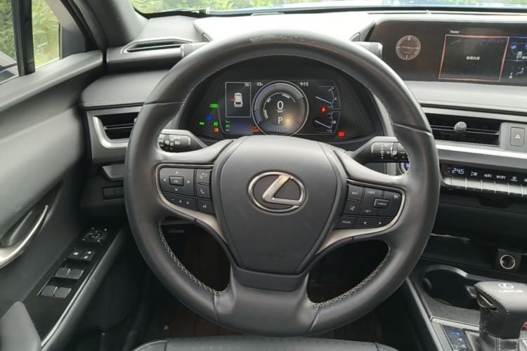 Used Lexus UX 2020 260h Explore & Adventure Edition Steering Wheel