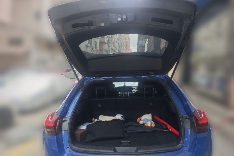 Used Lexus UX 2020 260h Explore-Cool Edition Trunk