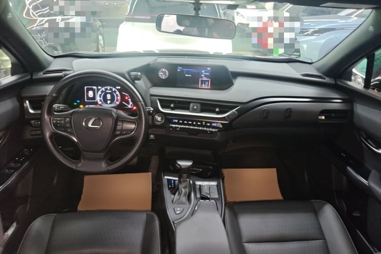 Used Lexus UX 2020 200 Special Edition Center Console