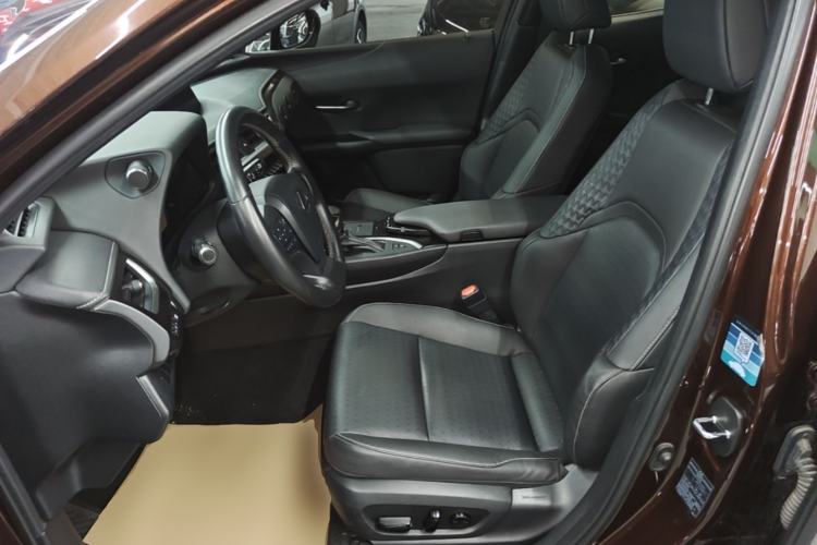 Used Lexus UX 2020 200 Special Edition Left Front Seat