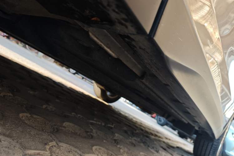 Used Lexus UX 2020 260h Explore & Adventure Edition Chassis Front Left