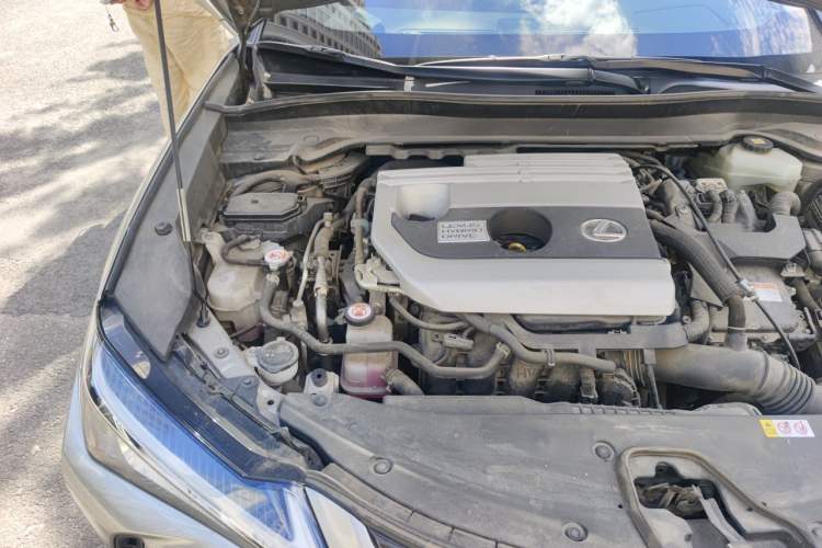 Used Lexus UX 2020 260h Explore & Adventure Edition Engine Bay Right