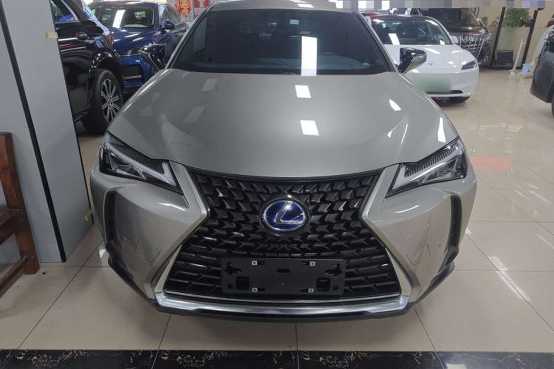 Used Lexus UX 2020 260h Explore-Cool Edition Exterior 1