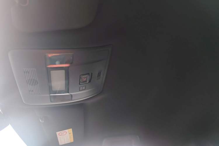 Used Lexus UX 2020 260h Explore-Cool Edition Headliner