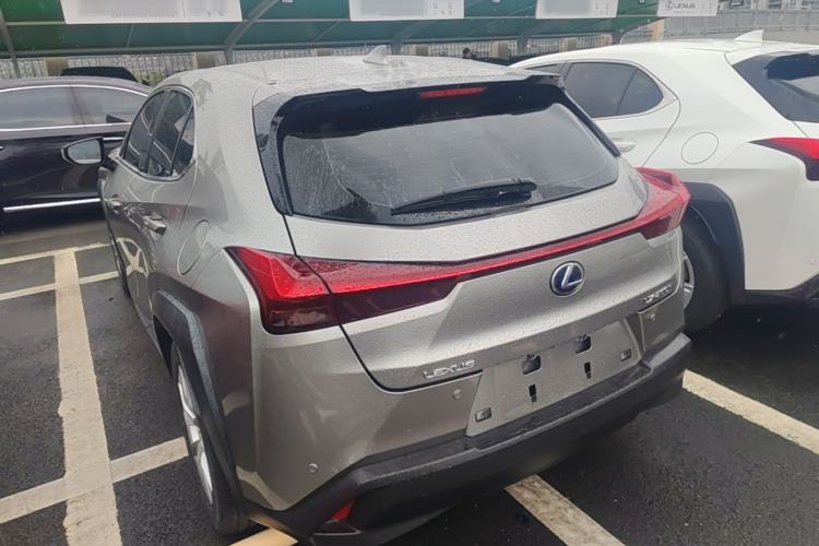 Used Lexus UX 2020 260h Explore-Cool Edition Rear Left 45 Deg