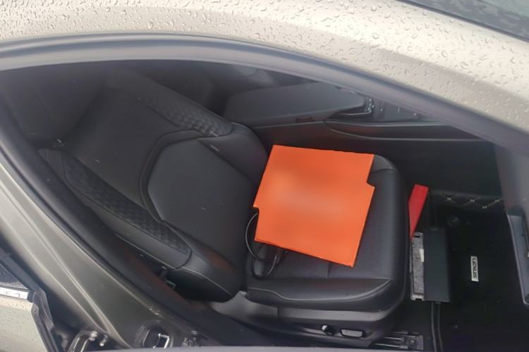 Used Lexus UX 2020 260h Explore-Cool Edition Right Front Seat