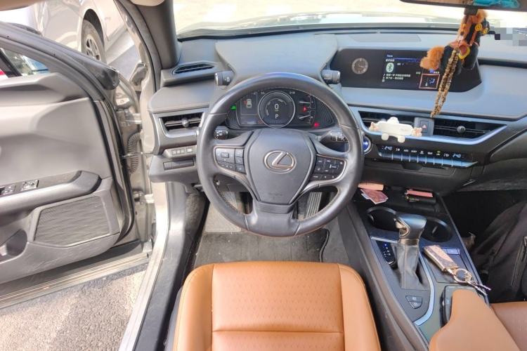 Used Lexus UX 2020 260h Explore & Adventure Edition Steering Wheel