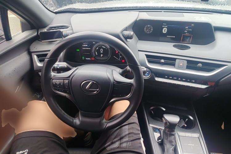 Used Lexus UX 2020 260h Explore-Cool Edition Steering Wheel