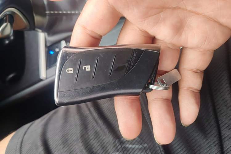 Used Lexus UX 2020 260h Explore-Cool Edition Vehicle Key