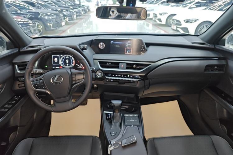 Used Lexus UX 2020 200 Special Edition Center Console