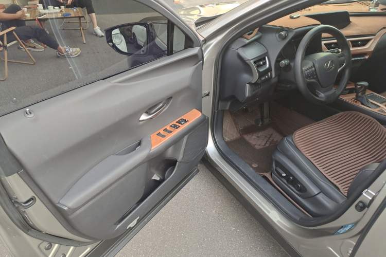 Used Lexus UX 2020 200 Special Edition Driver Seat