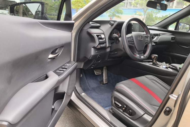 Used Lexus UX 2020 Revised Version 200 F SPORT Edition Driver Seat